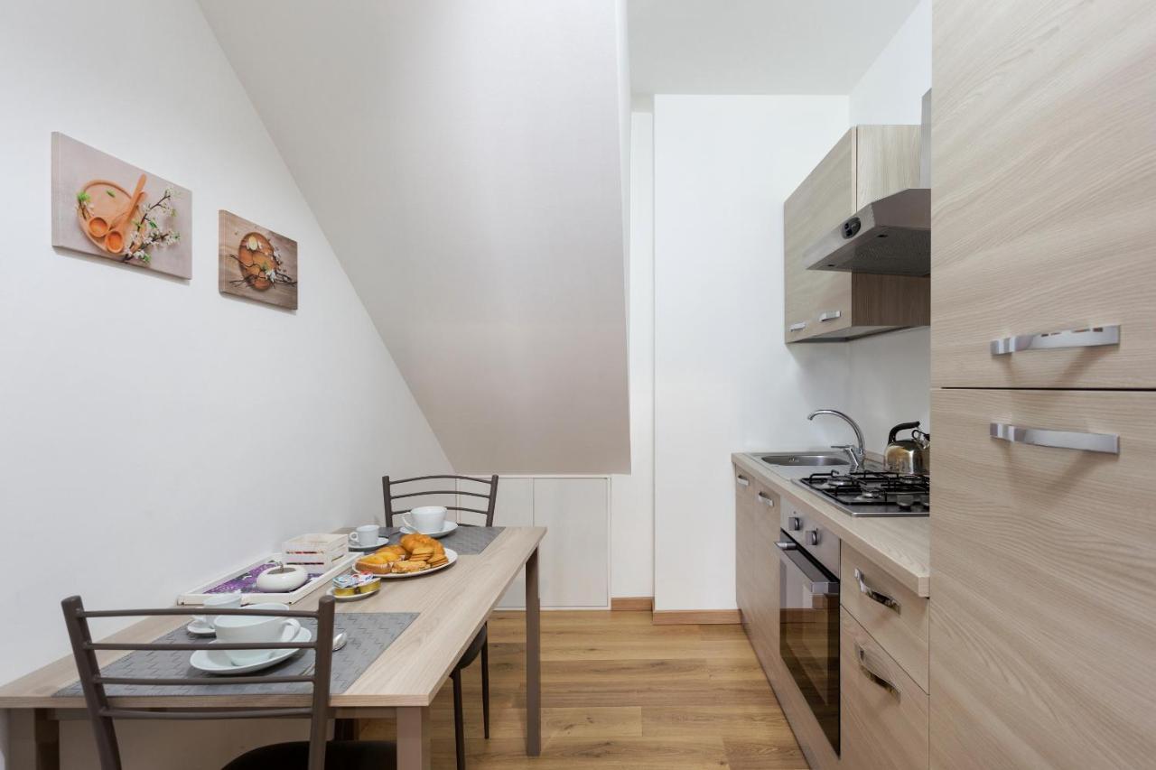 Centre Apartment Grotte Bianche Catánia Buitenkant foto